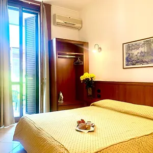 Astrid Hotel