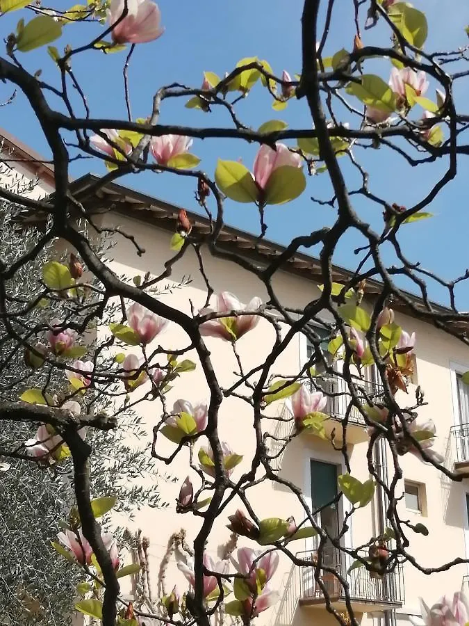 Ostello Delle Cartiere Toscolano Maderno 0*,  Itálie