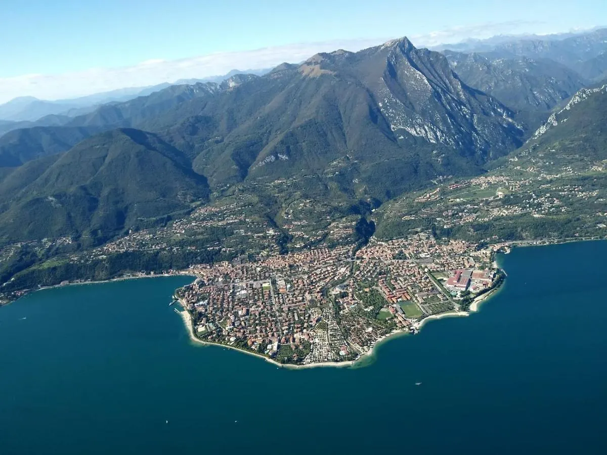 Ostello Delle Cartiere Toscolano Maderno 0*,  Itálie